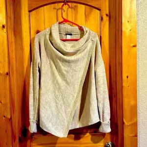 Venus Polyacryl/acrylic Tan Sweater